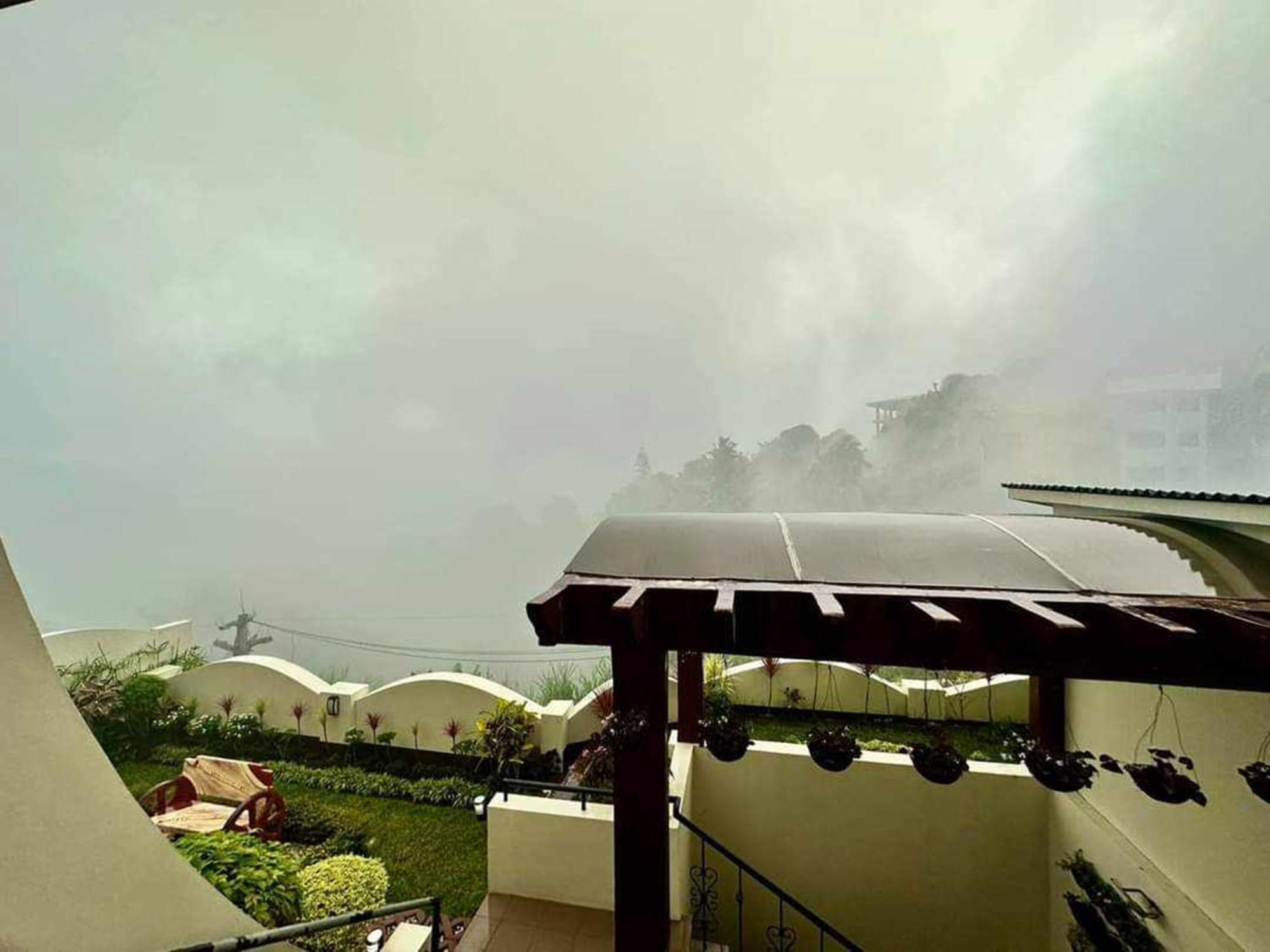 Avana Hills Tagaytay Villa Tagaytay City Exteriör bild
