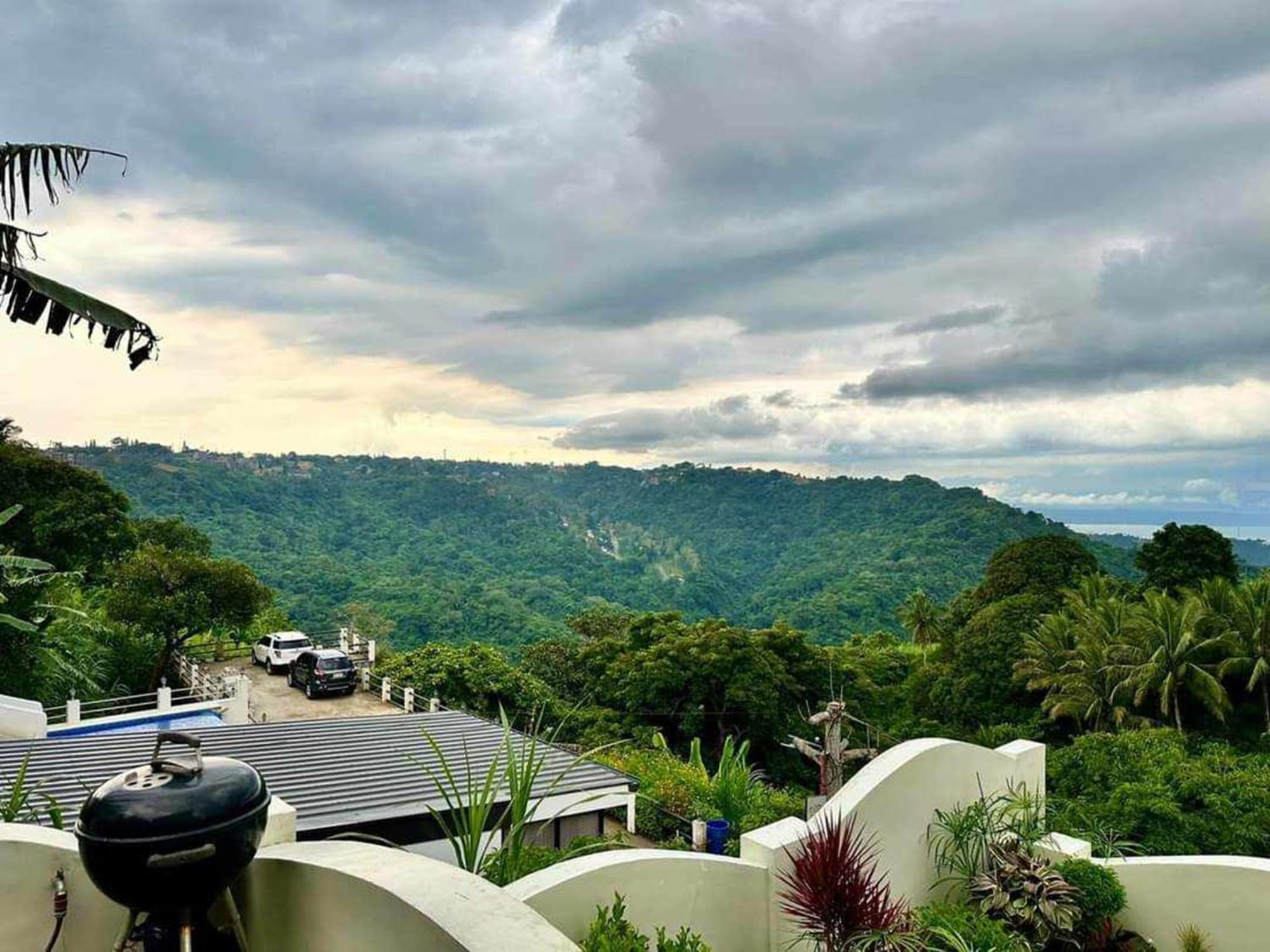 Avana Hills Tagaytay Villa Tagaytay City Exteriör bild